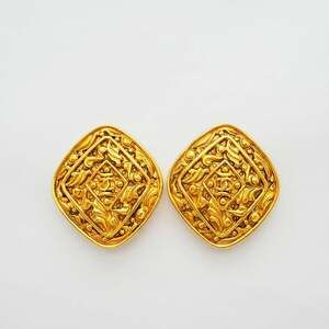 CHANEL Gold Earrings
